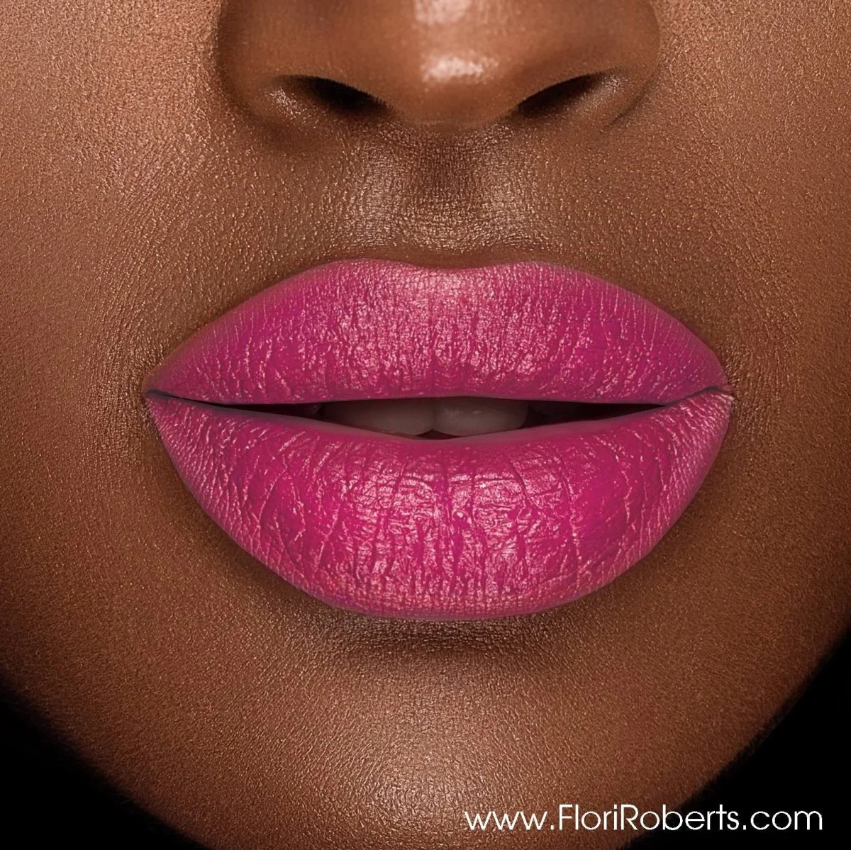 Flori Roberts - Rouge à Lèvres - Luxury Demi-Matte - Image 11