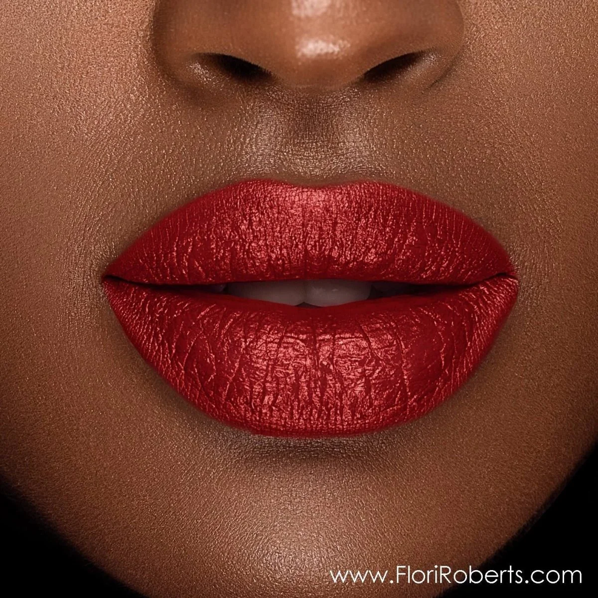 Flori Roberts - Rouge à Lèvres - Luxury Demi-Matte - Image 7